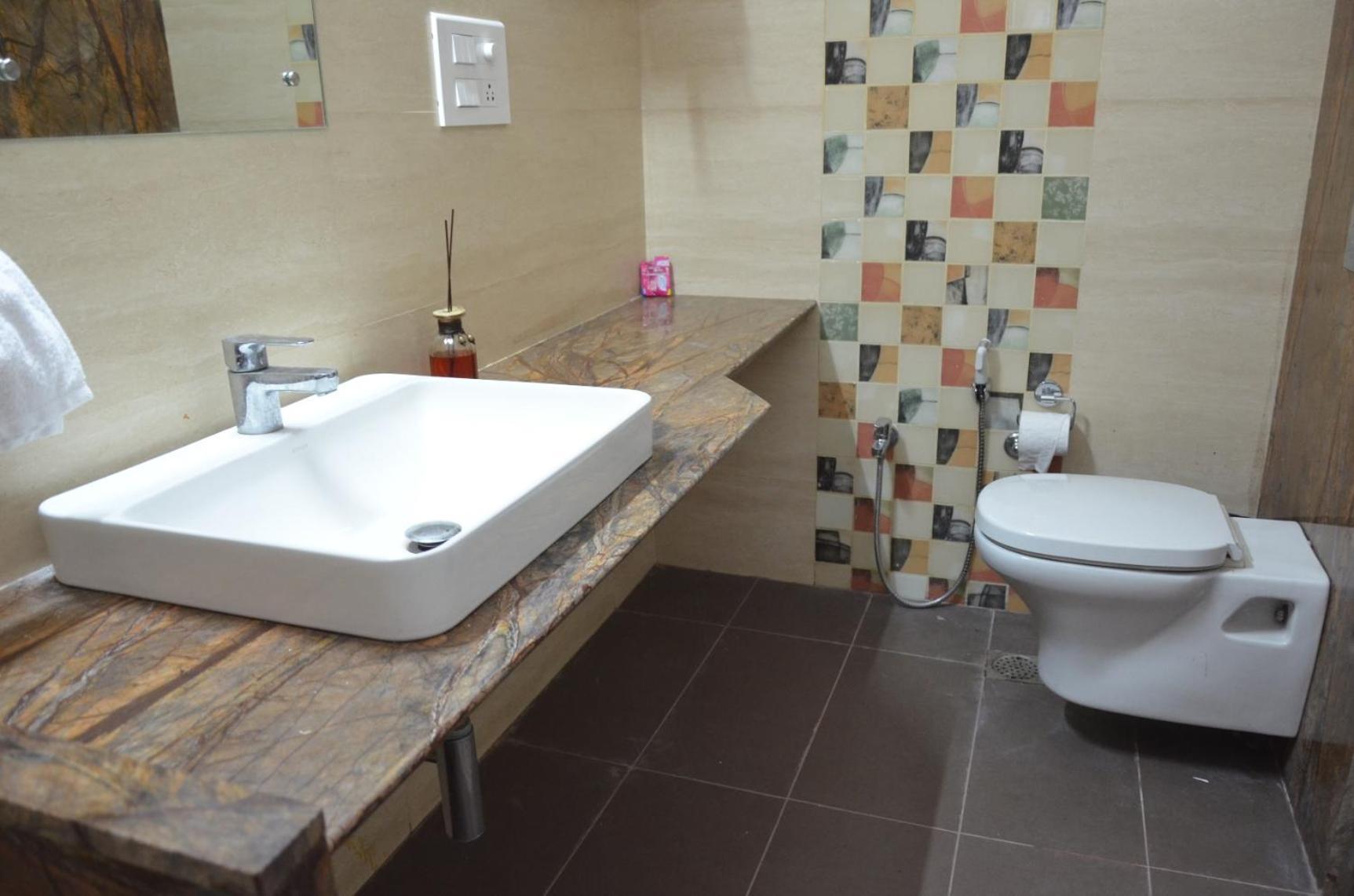 Mojo M -airport Boutique Hotel Jaipur